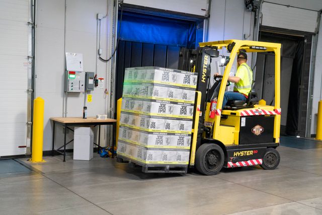 warehouse fulfillment workflow