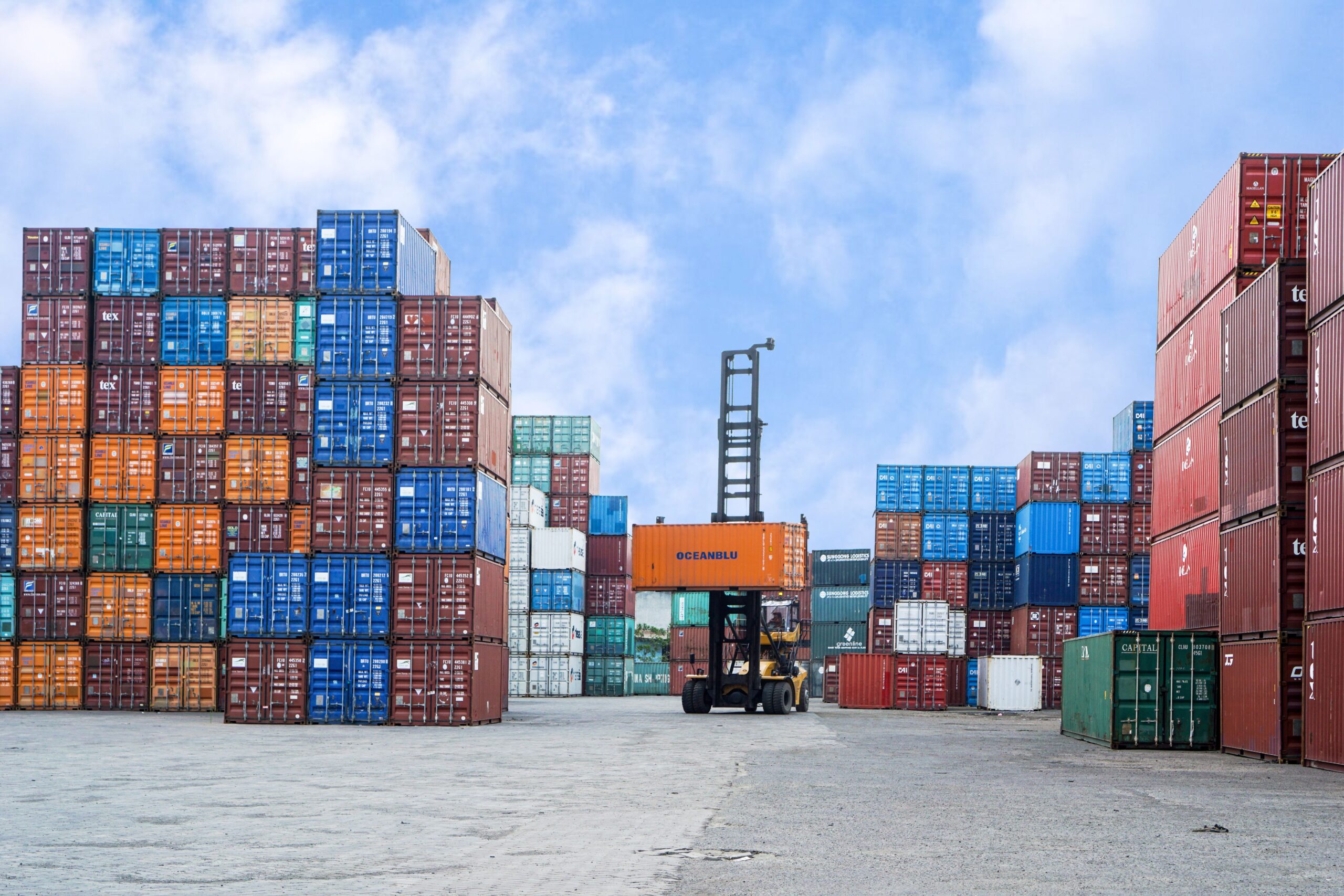 Global logistics warehouse