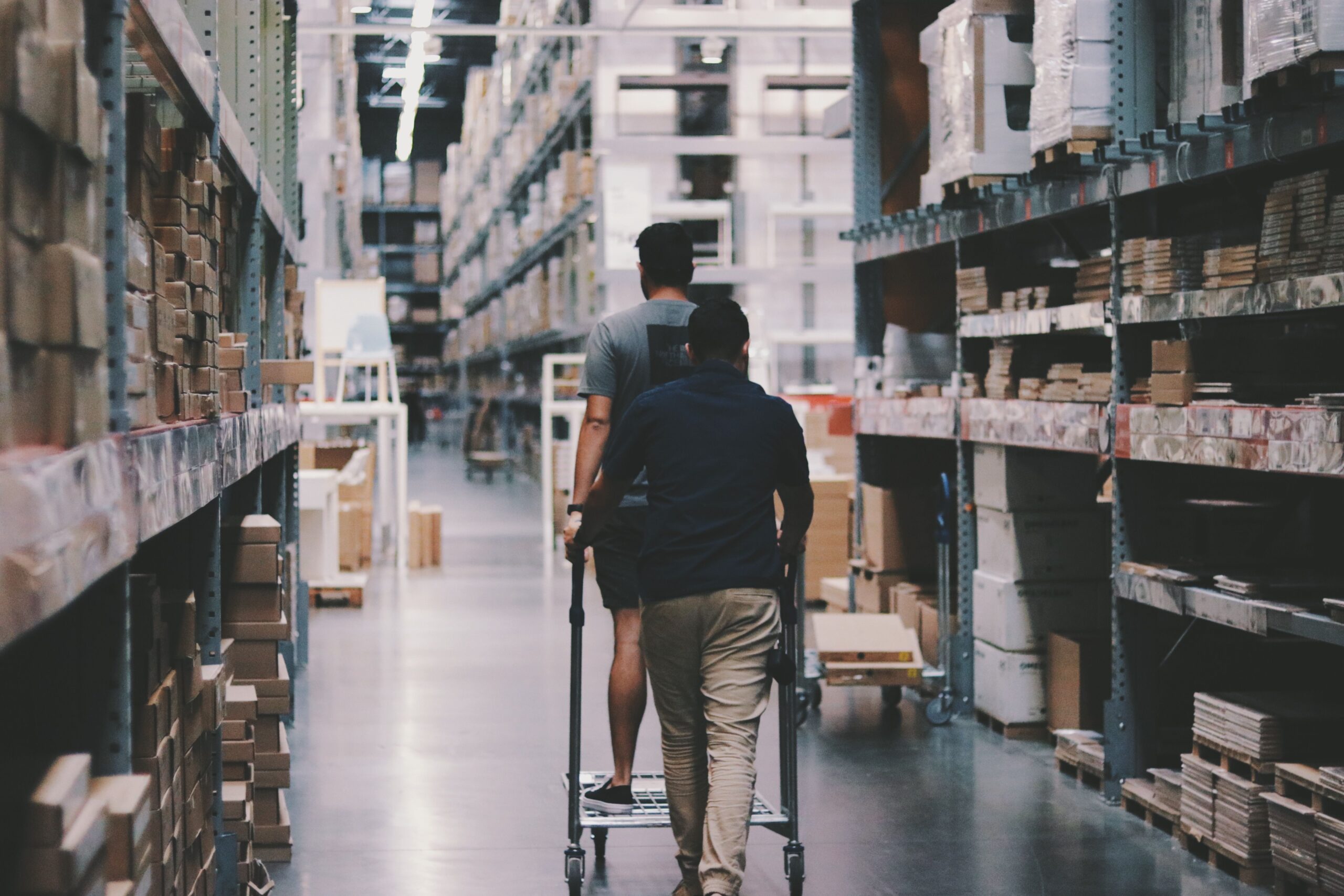 modern 3PL fulfillment warehouse