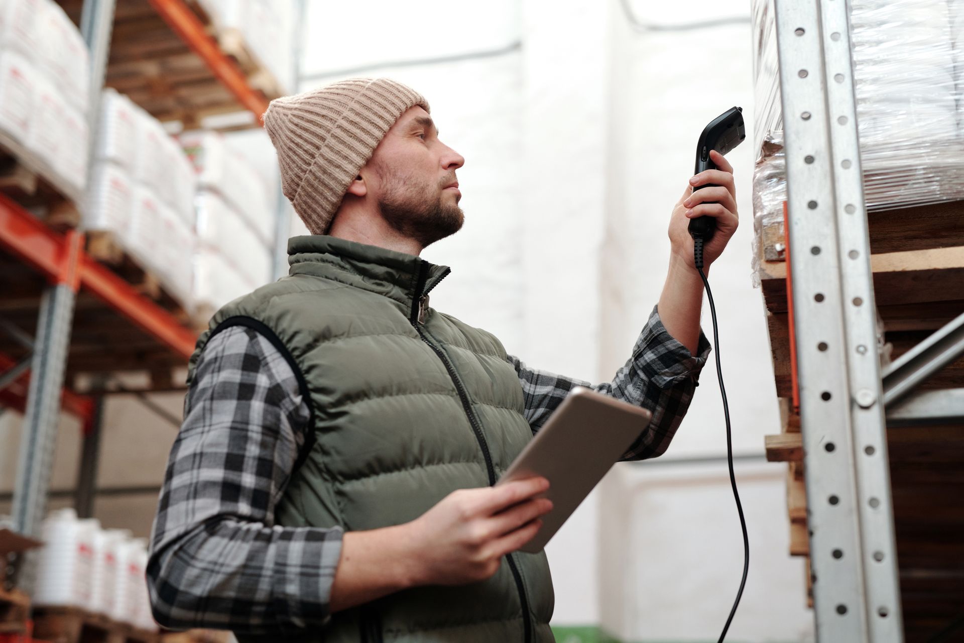 3PL warehouse inventory management barcode scanner